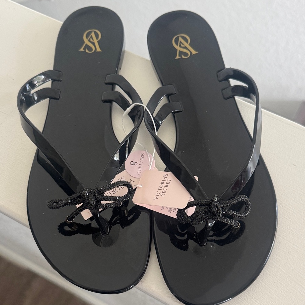 Victoria's Secret Glossy Black Bow Toe-Post Sandals Sold Out on line
